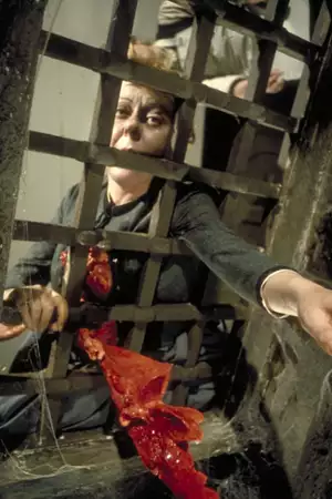 Ciało dla Frankensteina - galeria zdjęć - filmweb