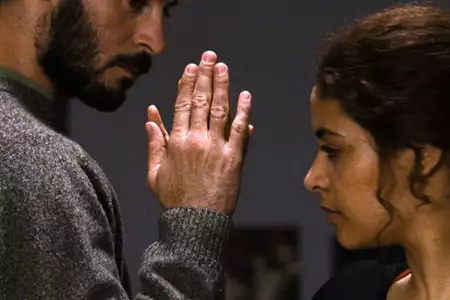 Granaty i mirra - galeria zdjęć - filmweb