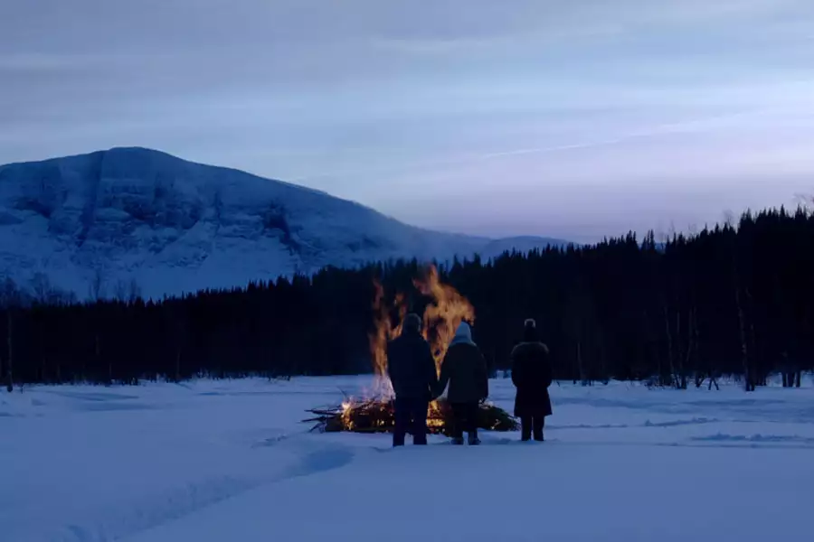 Czarne Jezioro - galeria zdjęć - filmweb
