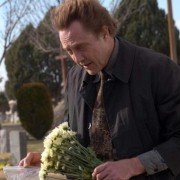 Around the Bend - galeria zdjęć - filmweb