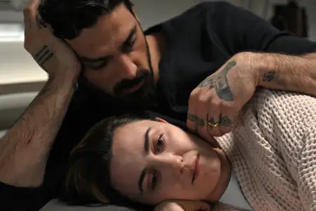 Uległość - galeria zdjęć - filmweb