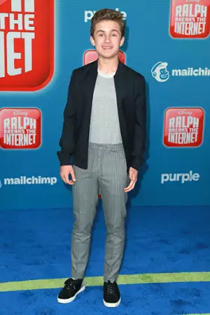 Ralph Demolka w internecie - galeria zdjęć - filmweb