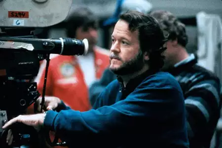 Najlepszą obroną jest atak - galeria zdjęć - filmweb