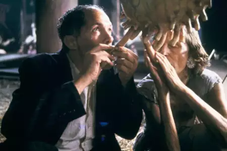Nagi lunch - galeria zdjęć - filmweb