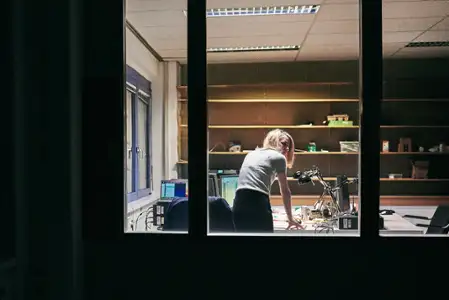 Grunt pod stopami - galeria zdjęć - filmweb