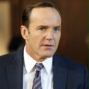 Clark Gregg w Agenci T.A.R.C.Z.Y.