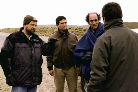 Aura - galeria zdjęć - filmweb