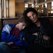 Crossing - galeria zdjęć - filmweb