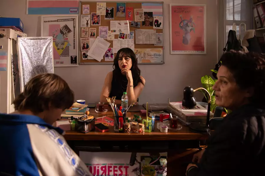 Crossing - galeria zdjęć - filmweb