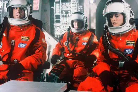 Desperacka misja - galeria zdjęć - filmweb