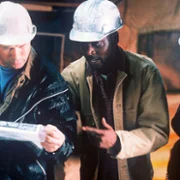 Desperacka misja - galeria zdjęć - filmweb