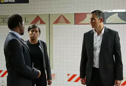 Wybrani - galeria zdjęć - filmweb