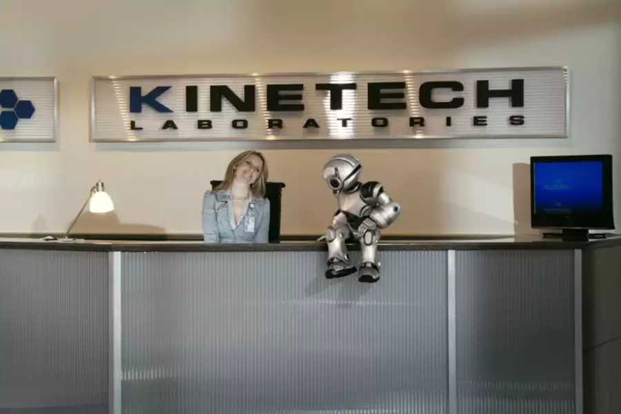 Robosapien - galeria zdjęć - filmweb