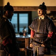 Hansan: Yongeui chulhyeon - galeria zdjęć - filmweb