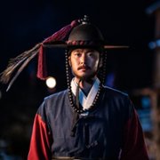 Hansan: Yongeui chulhyeon - galeria zdjęć - filmweb