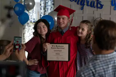 Dziewczyna z Plainville - galeria zdjęć - filmweb