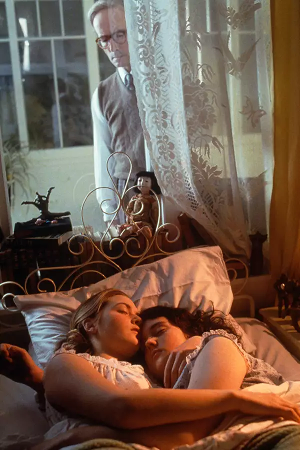 Niebiańskie istoty - galeria zdjęć - filmweb
