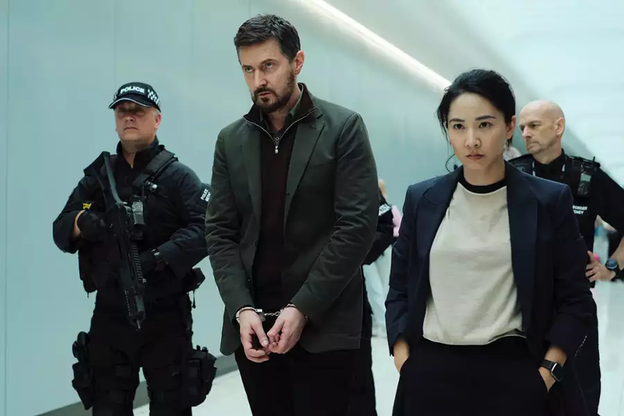 Nocny lot - galeria zdjęć - filmweb