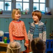 Kacper i Emma w teatrze - galeria zdjęć - filmweb