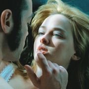 Zęby - galeria zdjęć - filmweb