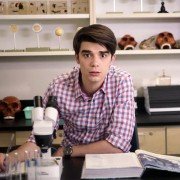 Alex Strangelove - galeria zdjęć - filmweb