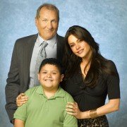 Modern Family - galeria zdjęć - filmweb