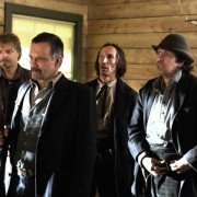Bezprawie - galeria zdjęć - filmweb