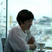 Wang Seong-ok, poetka amator i kierownik kulturalny