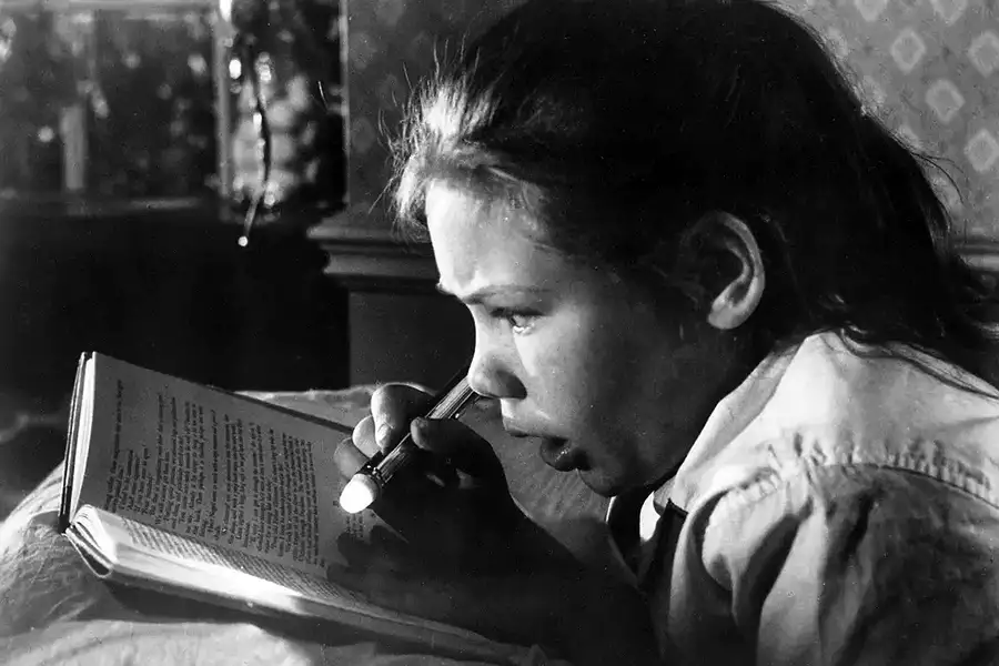 Niewiniątka - galeria zdjęć - filmweb