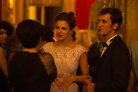Czarna plaża - galeria zdjęć - filmweb