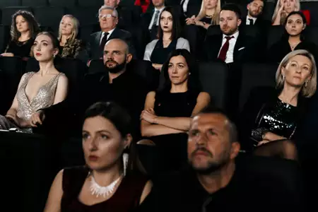 Niewidzialna wojna - galeria zdjęć - filmweb