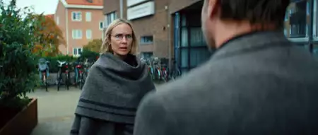 Zupełnie normalna rodzina - galeria zdjęć - filmweb