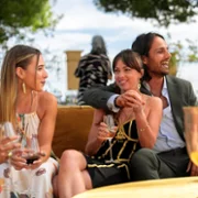 The Split - galeria zdjęć - filmweb