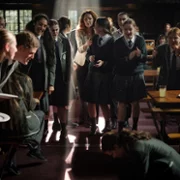 Bad Behaviour - galeria zdjęć - filmweb