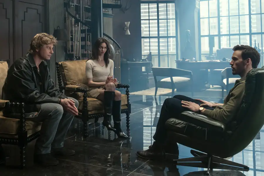 Lazarus - galeria zdjęć - filmweb