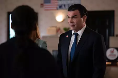 Will Trent - galeria zdjęć - filmweb