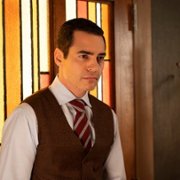 Will Trent - galeria zdjęć - filmweb