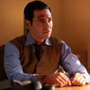 Will Trent - galeria zdjęć - filmweb
