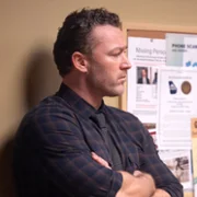 Will Trent - galeria zdjęć - filmweb