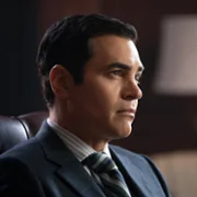 Will Trent - galeria zdjęć - filmweb