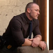 Will Trent - galeria zdjęć - filmweb