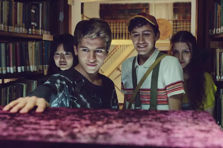 Ziemia Nieznana - galeria zdjęć - filmweb
