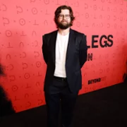 Longlegs - galeria zdjęć - filmweb