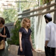 Possessions - galeria zdjęć - filmweb