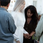 Possessions - galeria zdjęć - filmweb