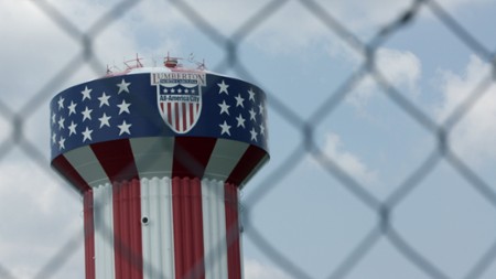 Sezon 1 Odcinek 2 Chapter Two - The Most Dangerous County In America