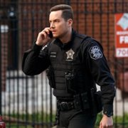 Chicago P.D. - galeria zdjęć - filmweb