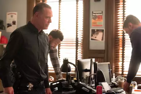Chicago P.D. - galeria zdjęć - filmweb
