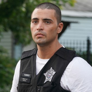 Oficer Dante Torres