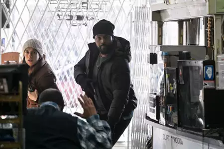 Chicago P.D. - galeria zdjęć - filmweb